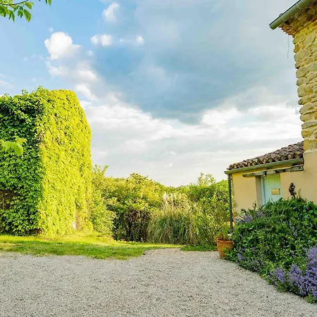 D'hôtes La Bastide Maison d'hôtes Puycalvel Lautrec